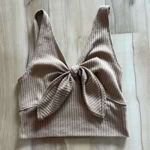 Abercrombie & Fitch Cropped Tank Top